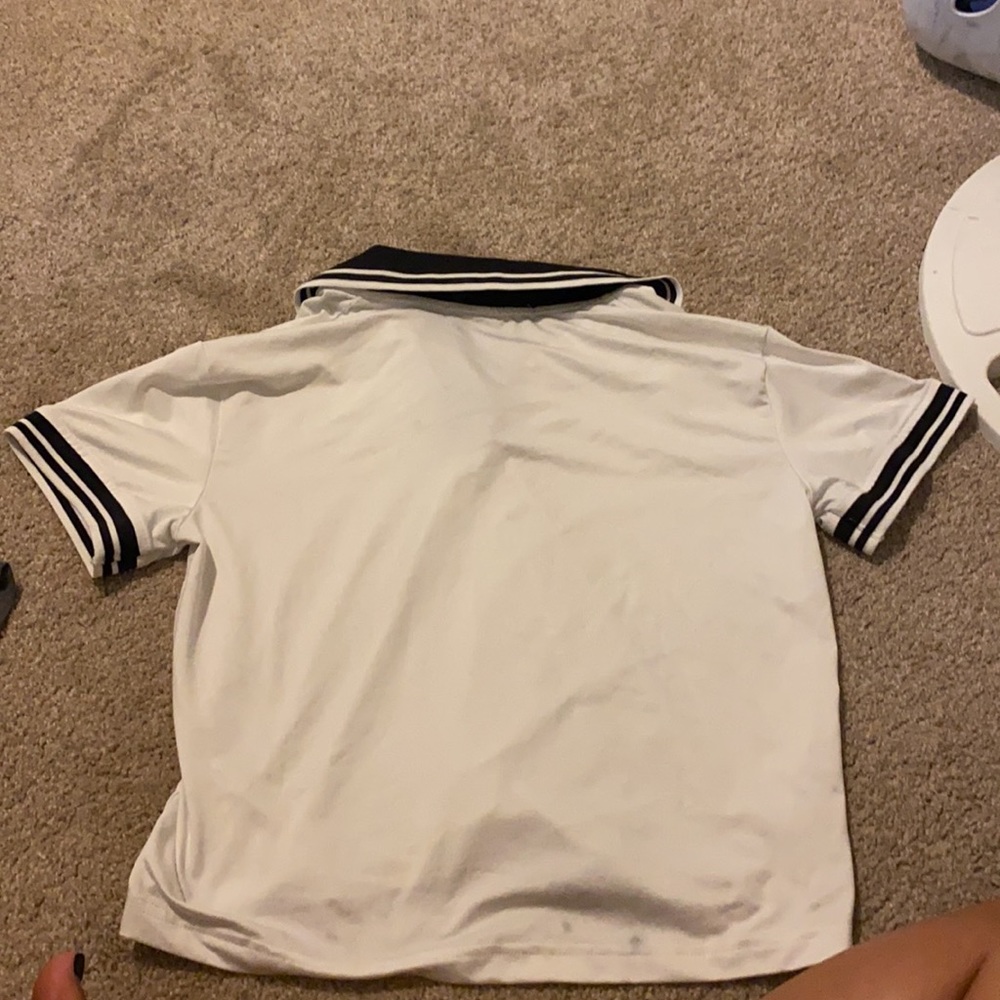collared white tee - Picture 5 of 7